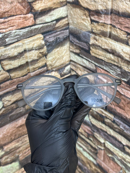 Lunettes optic iron incassable